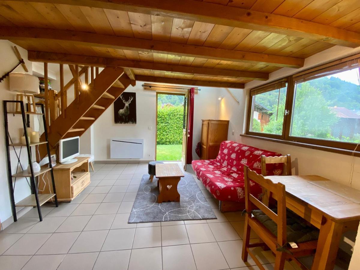 Grenier Savoyard Villa Verchaix Exterior photo